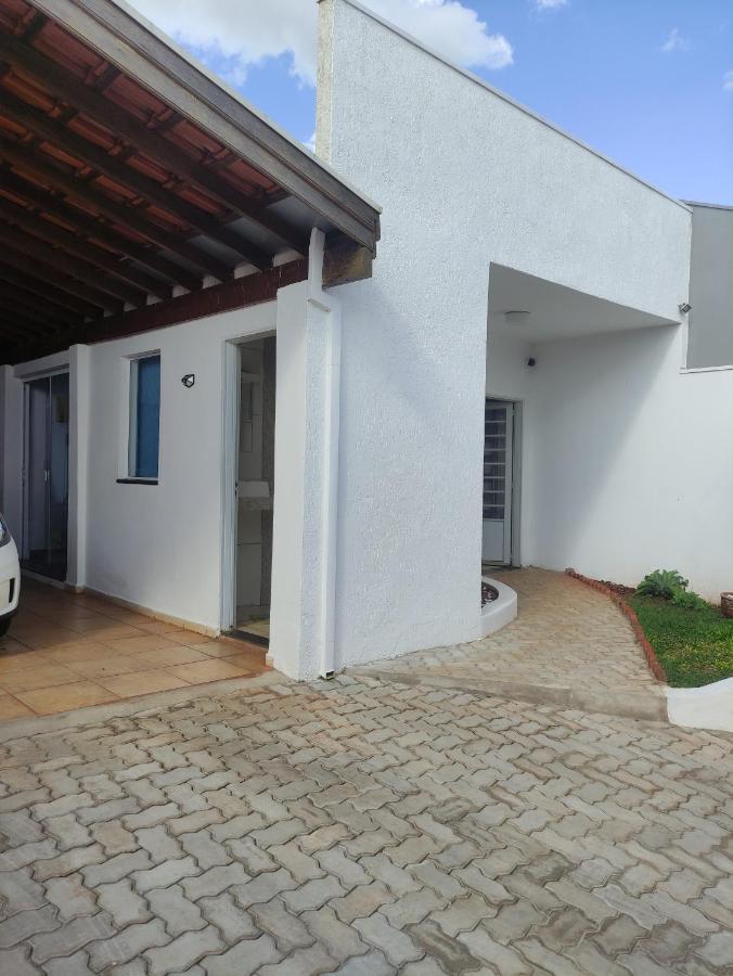Lindo Quarto C/ Banheiro Privativo جاو المظهر الخارجي الصورة